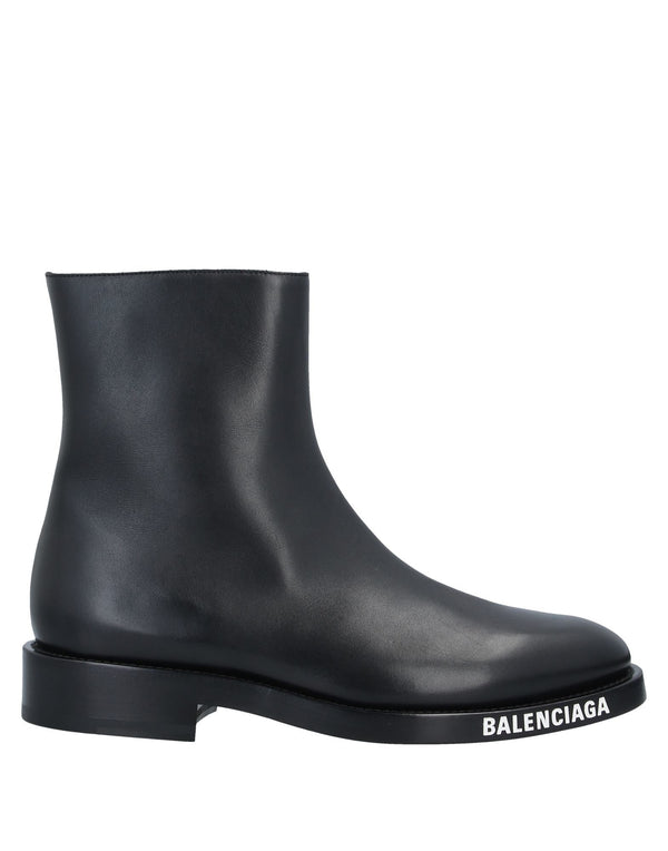 BALENCIAGA