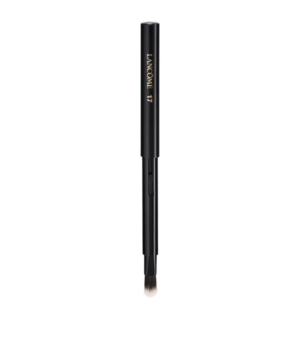 Kiss and Go No.17 Brush